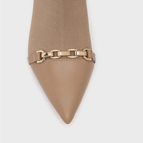 Elegant Tan Lace Up Boots - Picture 3 of 5